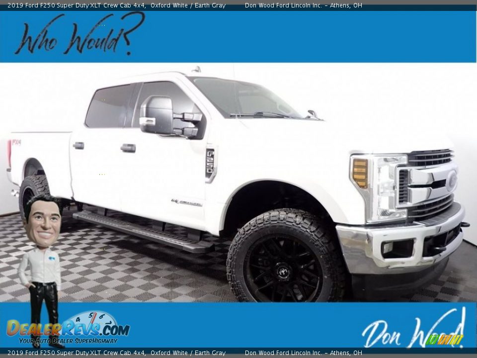 2019 Ford F250 Super Duty XLT Crew Cab 4x4 Oxford White / Earth Gray Photo #1