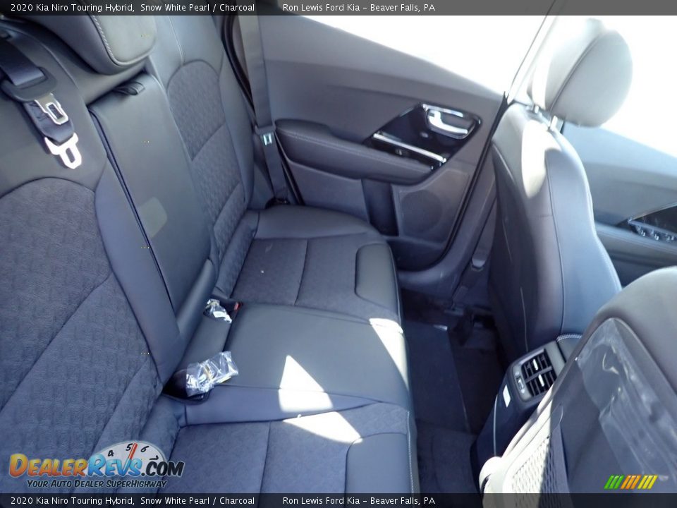 2020 Kia Niro Touring Hybrid Snow White Pearl / Charcoal Photo #10