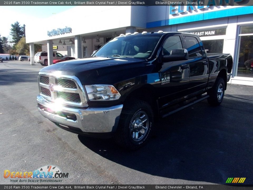 2016 Ram 3500 Tradesman Crew Cab 4x4 Brilliant Black Crystal Pearl / Diesel Gray/Black Photo #3