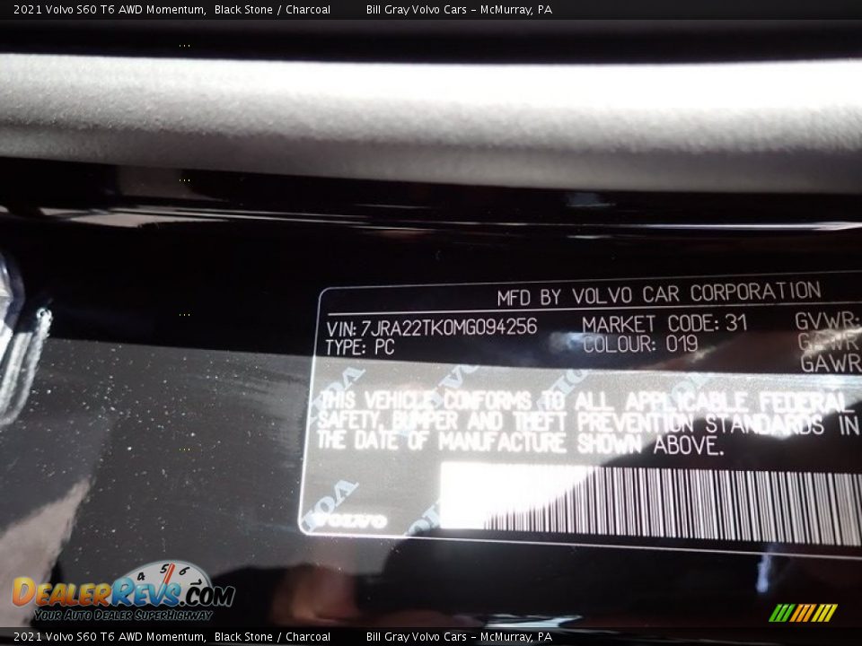 2021 Volvo S60 T6 AWD Momentum Black Stone / Charcoal Photo #11