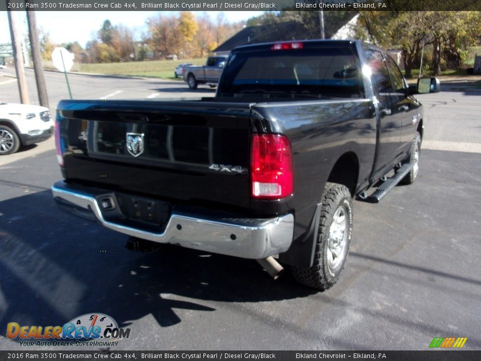 2016 Ram 3500 Tradesman Crew Cab 4x4 Brilliant Black Crystal Pearl / Diesel Gray/Black Photo #16