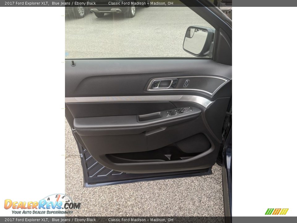 2017 Ford Explorer XLT Blue Jeans / Ebony Black Photo #12