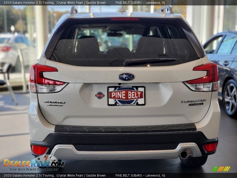 2020 Subaru Forester 2.5i Touring Crystal White Pearl / Saddle Brown Photo #13