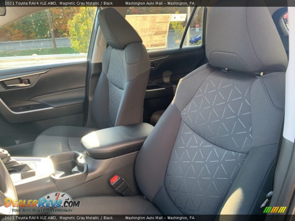 2021 Toyota RAV4 XLE AWD Magnetic Gray Metallic / Black Photo #16