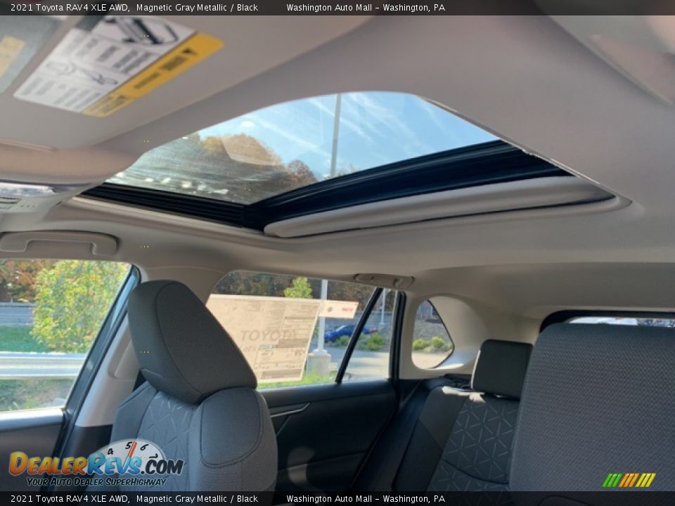 2021 Toyota RAV4 XLE AWD Magnetic Gray Metallic / Black Photo #20