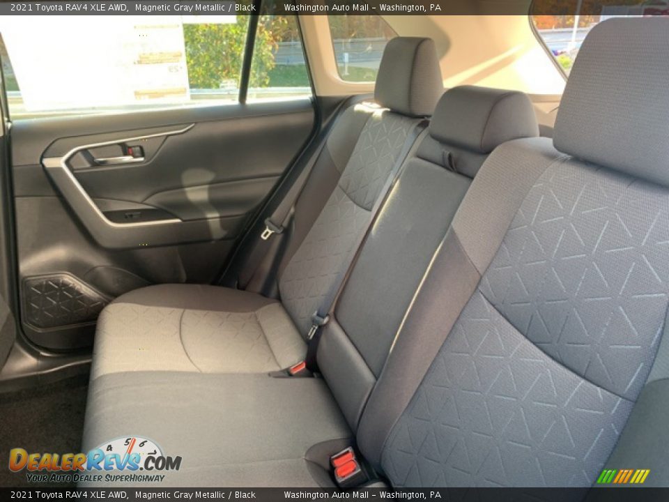 2021 Toyota RAV4 XLE AWD Magnetic Gray Metallic / Black Photo #21
