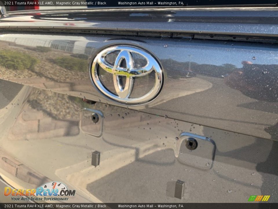 2021 Toyota RAV4 XLE AWD Magnetic Gray Metallic / Black Photo #27