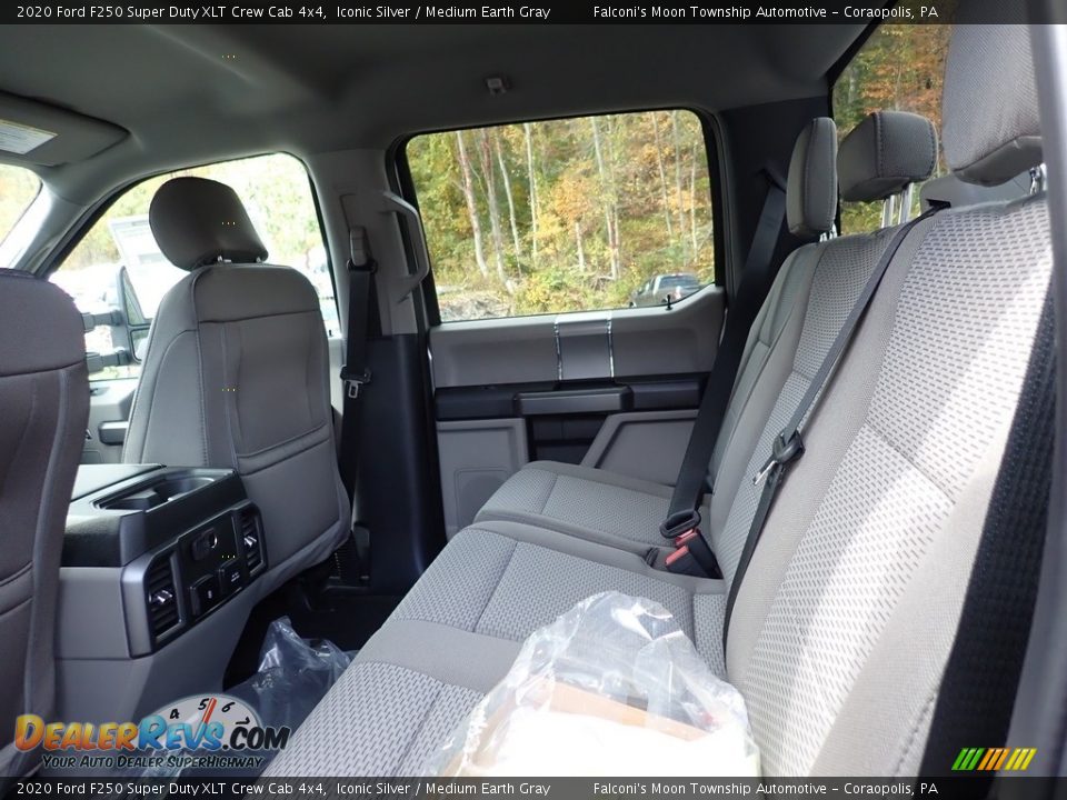 Rear Seat of 2020 Ford F250 Super Duty XLT Crew Cab 4x4 Photo #8