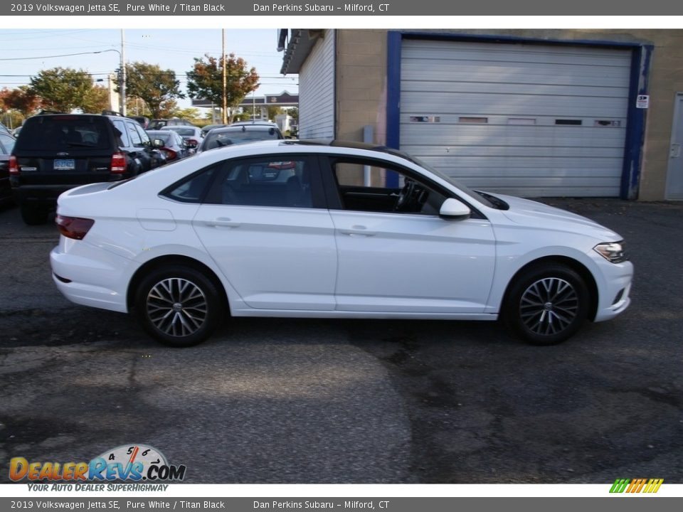 2019 Volkswagen Jetta SE Pure White / Titan Black Photo #4