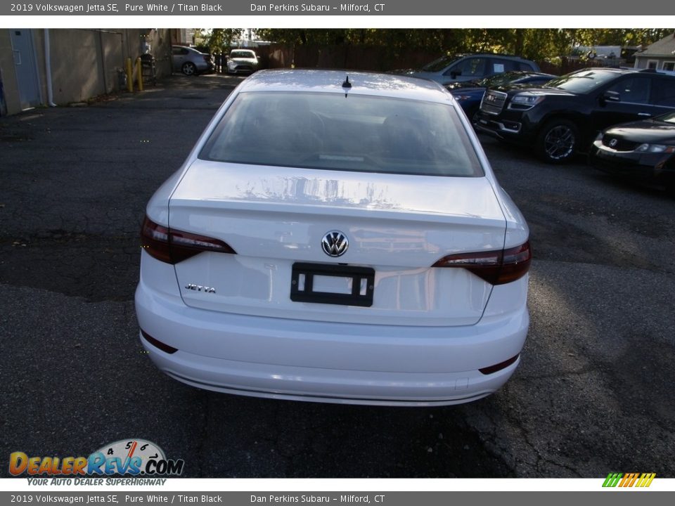 2019 Volkswagen Jetta SE Pure White / Titan Black Photo #6