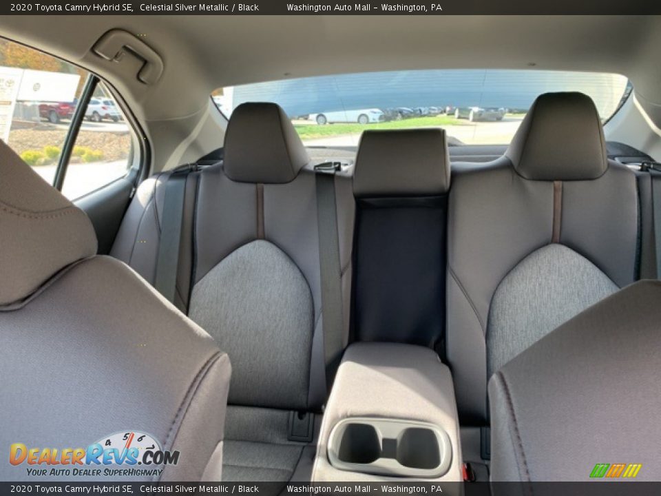 2020 Toyota Camry Hybrid SE Celestial Silver Metallic / Black Photo #19