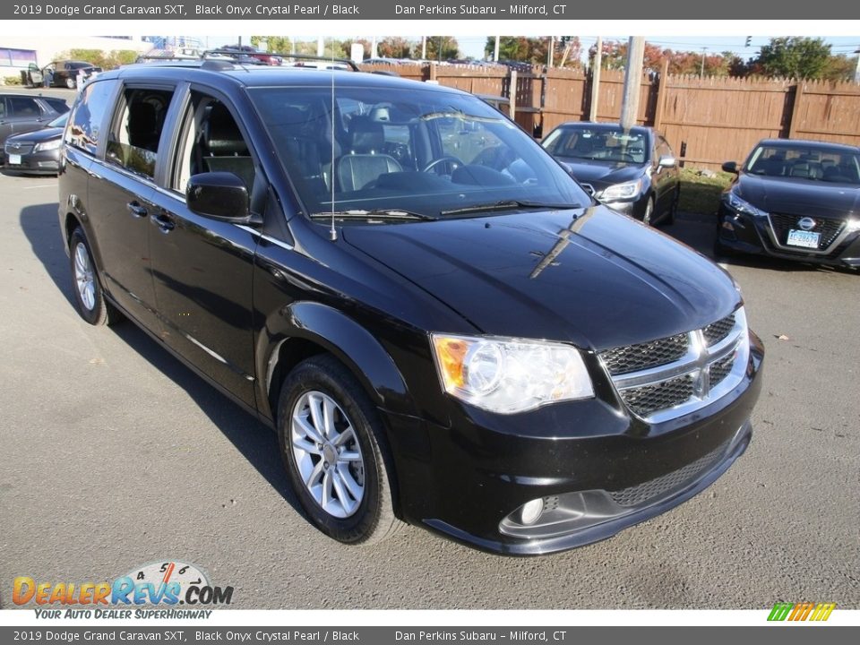 2019 Dodge Grand Caravan SXT Black Onyx Crystal Pearl / Black Photo #3