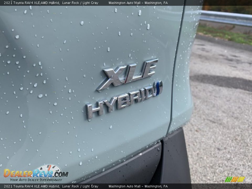 2021 Toyota RAV4 XLE AWD Hybrid Lunar Rock / Light Gray Photo #30