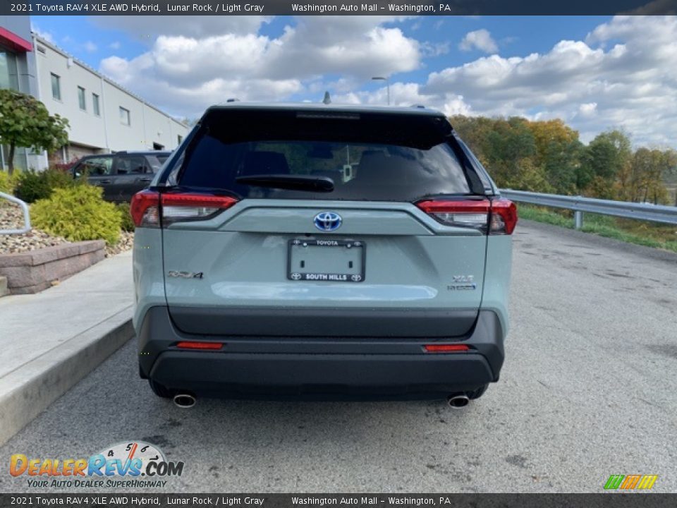 2021 Toyota RAV4 XLE AWD Hybrid Lunar Rock / Light Gray Photo #31