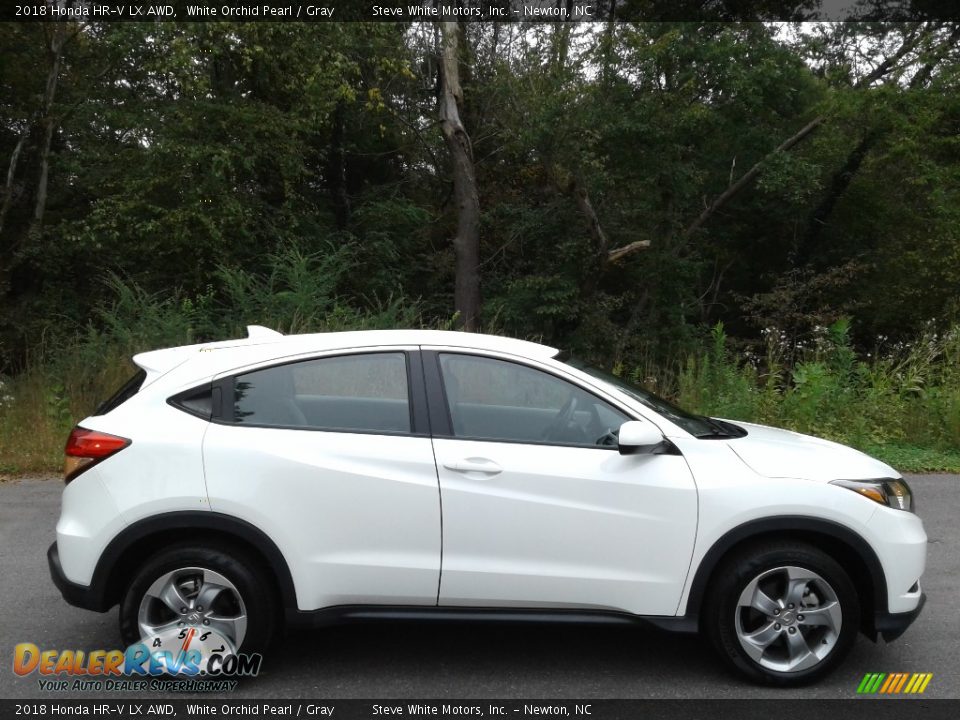 2018 Honda HR-V LX AWD White Orchid Pearl / Gray Photo #5