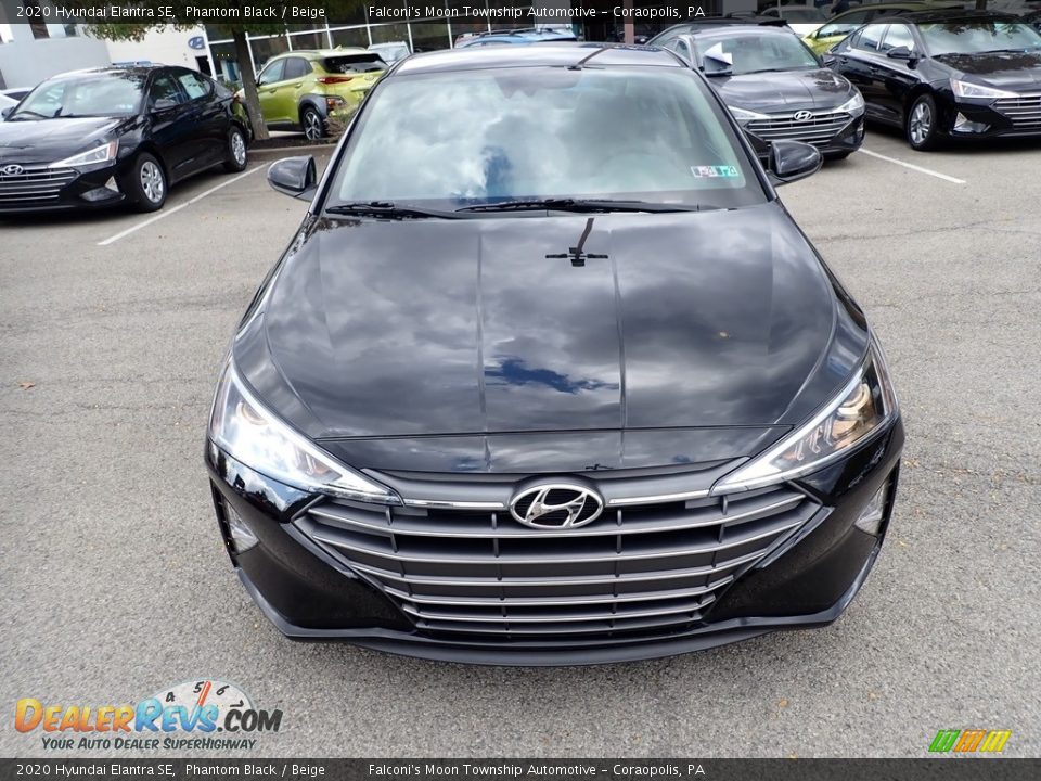 2020 Hyundai Elantra SE Phantom Black / Beige Photo #4