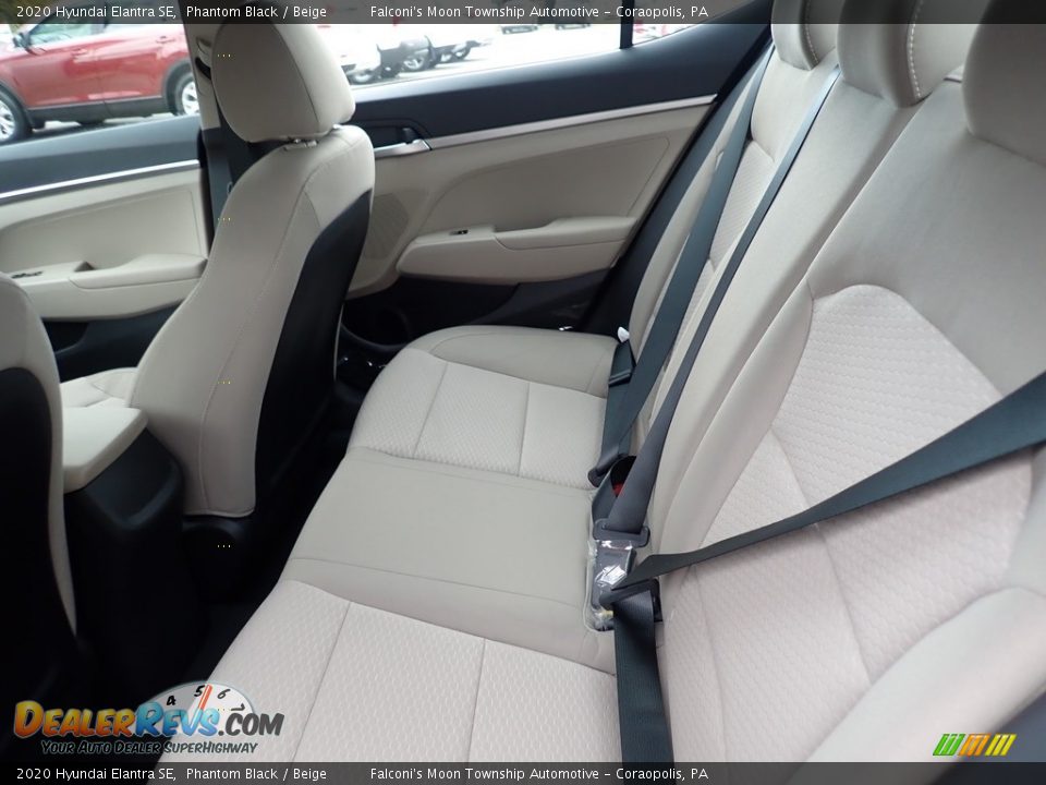 2020 Hyundai Elantra SE Phantom Black / Beige Photo #9