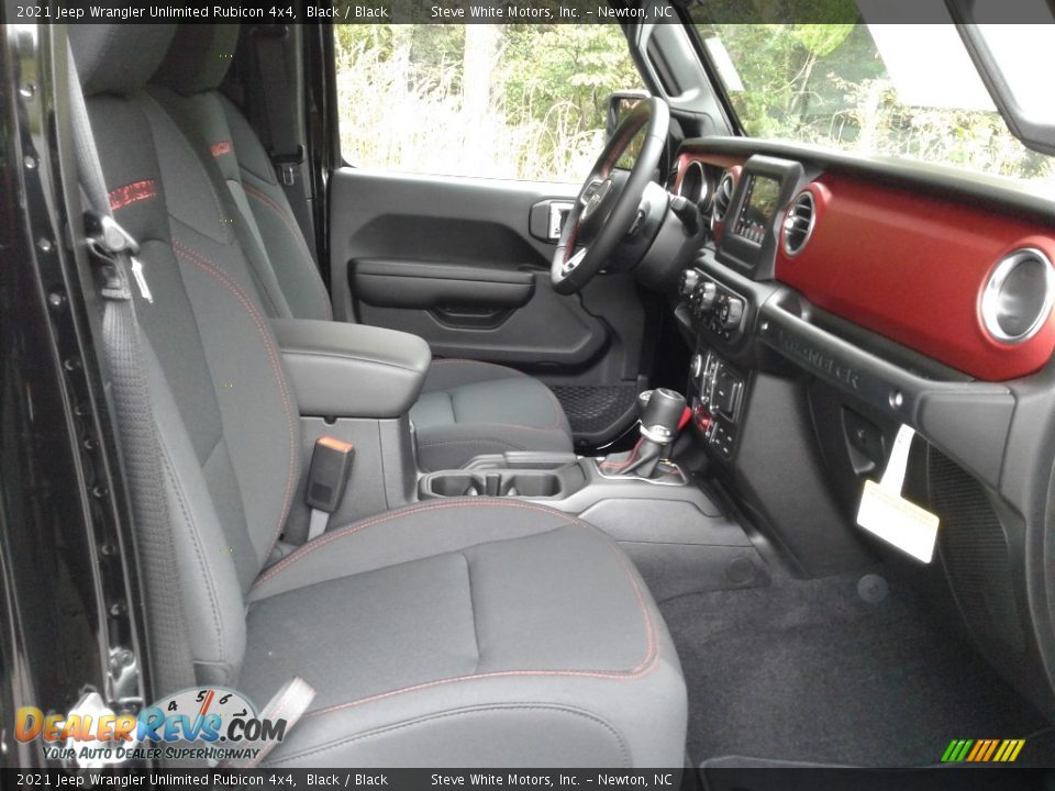 Front Seat of 2021 Jeep Wrangler Unlimited Rubicon 4x4 Photo #15