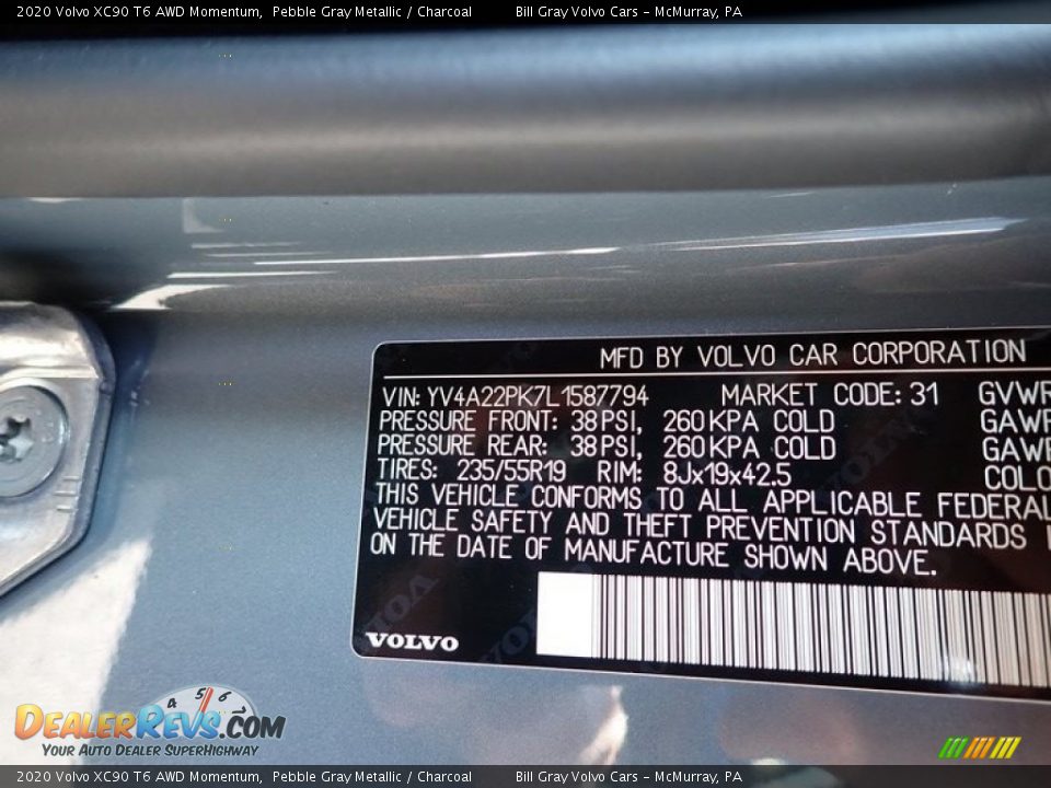 2020 Volvo XC90 T6 AWD Momentum Pebble Gray Metallic / Charcoal Photo #17