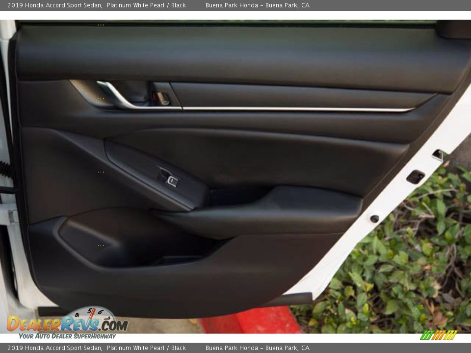 2019 Honda Accord Sport Sedan Platinum White Pearl / Black Photo #32