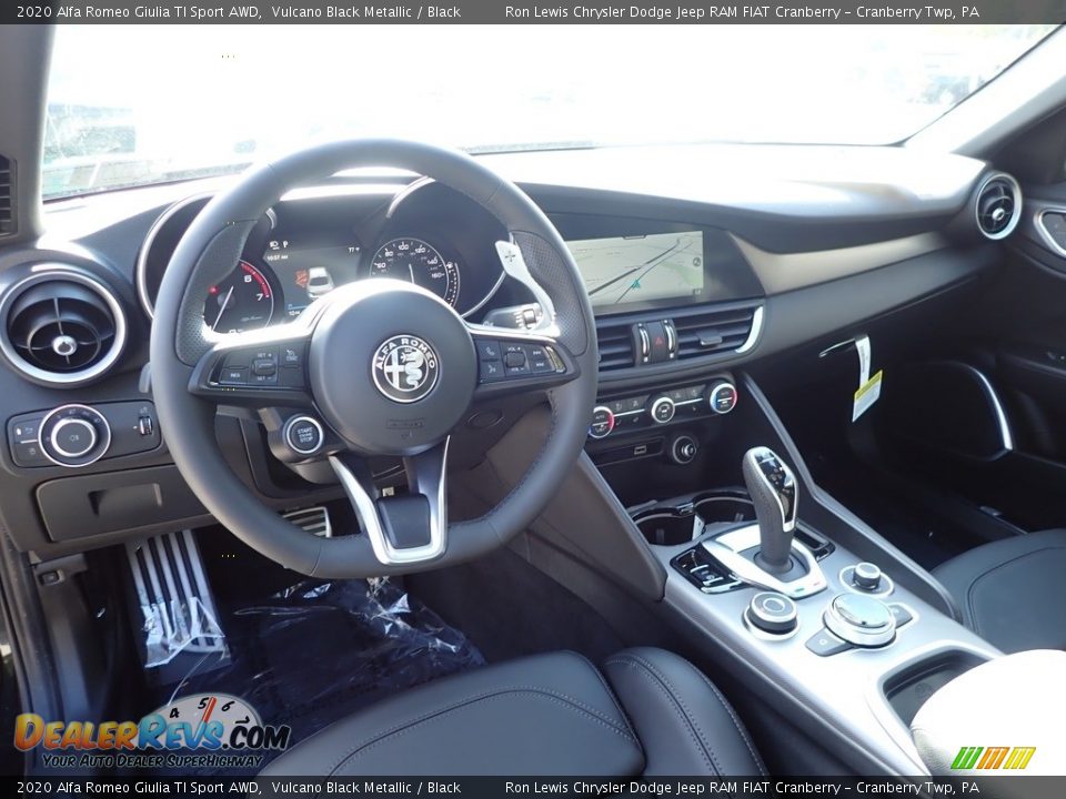 Front Seat of 2020 Alfa Romeo Giulia TI Sport AWD Photo #15