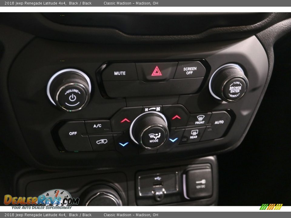 2018 Jeep Renegade Latitude 4x4 Black / Black Photo #18