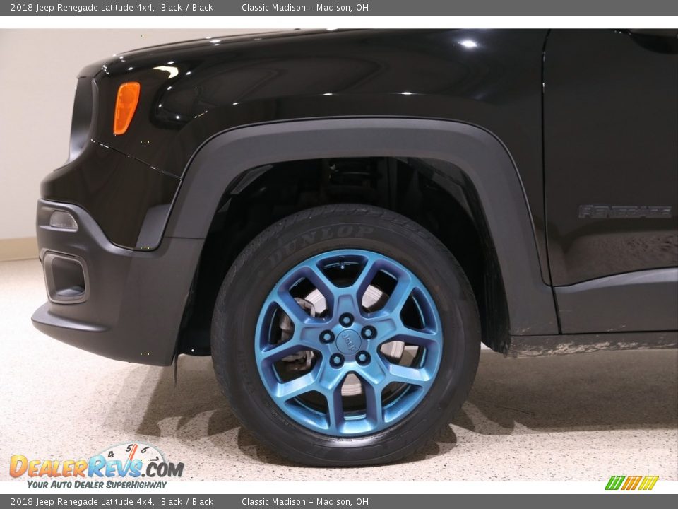 2018 Jeep Renegade Latitude 4x4 Black / Black Photo #25