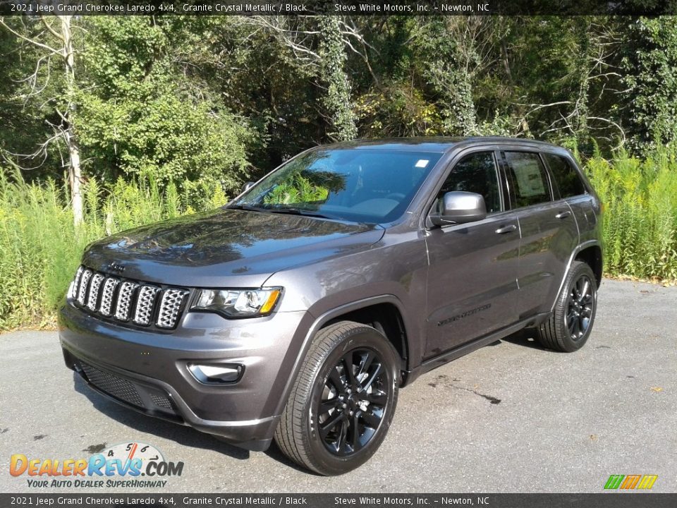 2021 Jeep Grand Cherokee Laredo 4x4 Granite Crystal Metallic / Black Photo #2