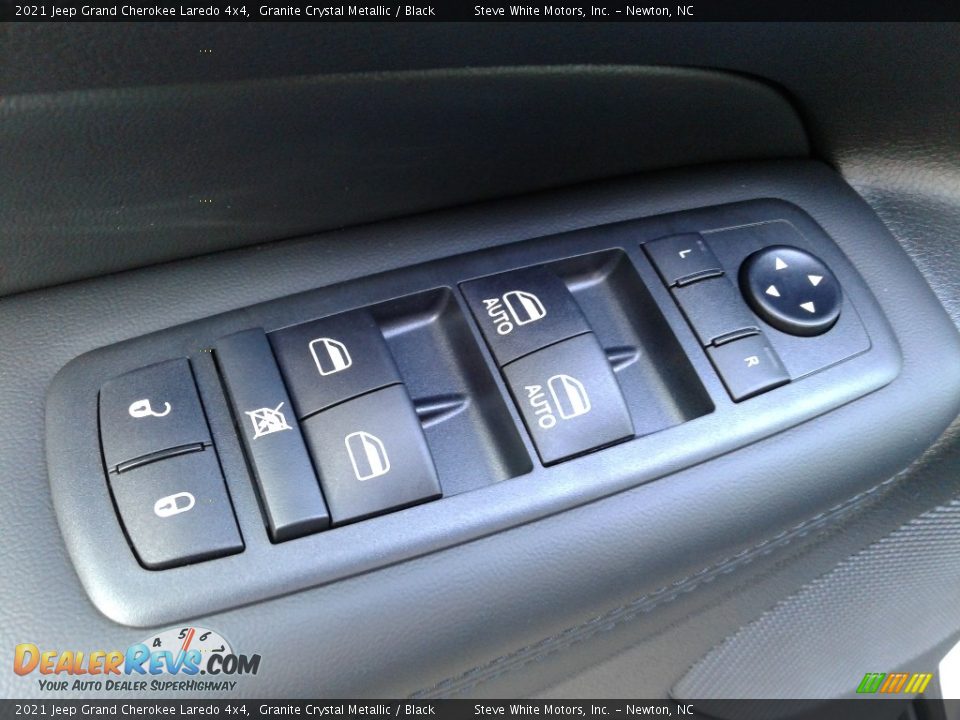 2021 Jeep Grand Cherokee Laredo 4x4 Granite Crystal Metallic / Black Photo #11