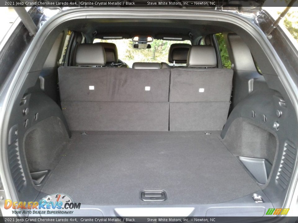 2021 Jeep Grand Cherokee Laredo 4x4 Trunk Photo #14