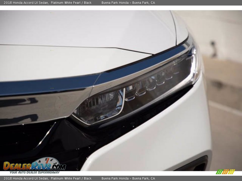 2018 Honda Accord LX Sedan Platinum White Pearl / Black Photo #9