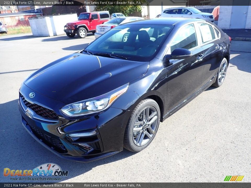 Front 3/4 View of 2021 Kia Forte GT-Line Photo #5