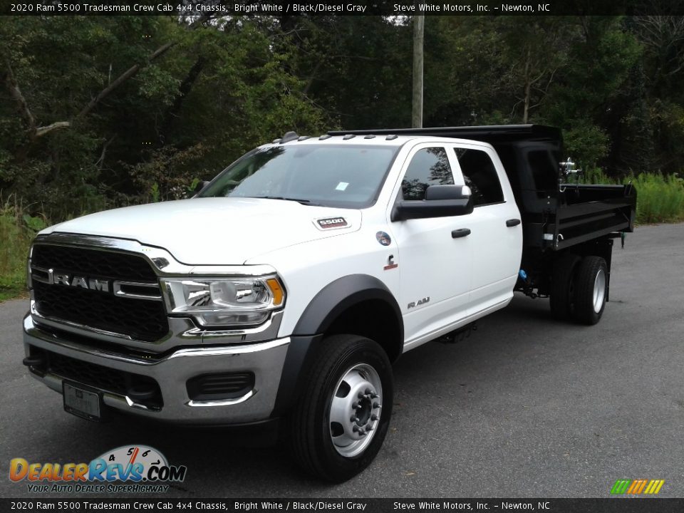 2020 Ram 5500 Tradesman Crew Cab 4x4 Chassis Bright White / Black/Diesel Gray Photo #3