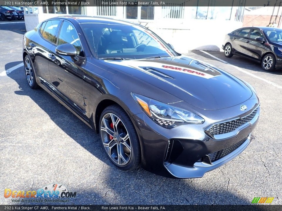 Front 3/4 View of 2021 Kia Stinger GT AWD Photo #4