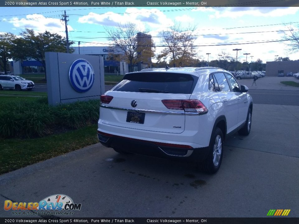 2020 Volkswagen Atlas Cross Sport S 4Motion Pure White / Titan Black Photo #2