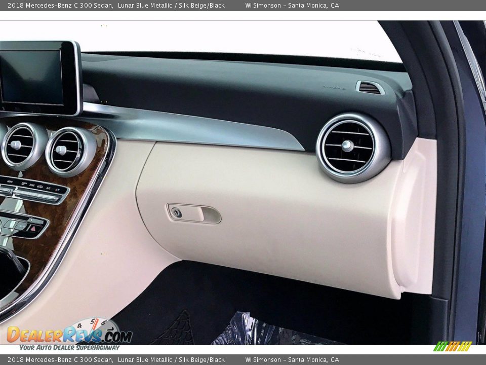 2018 Mercedes-Benz C 300 Sedan Lunar Blue Metallic / Silk Beige/Black Photo #16