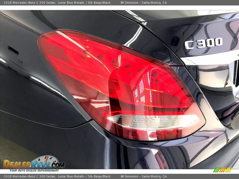 2018 Mercedes-Benz C 300 Sedan Lunar Blue Metallic / Silk Beige/Black Photo #29