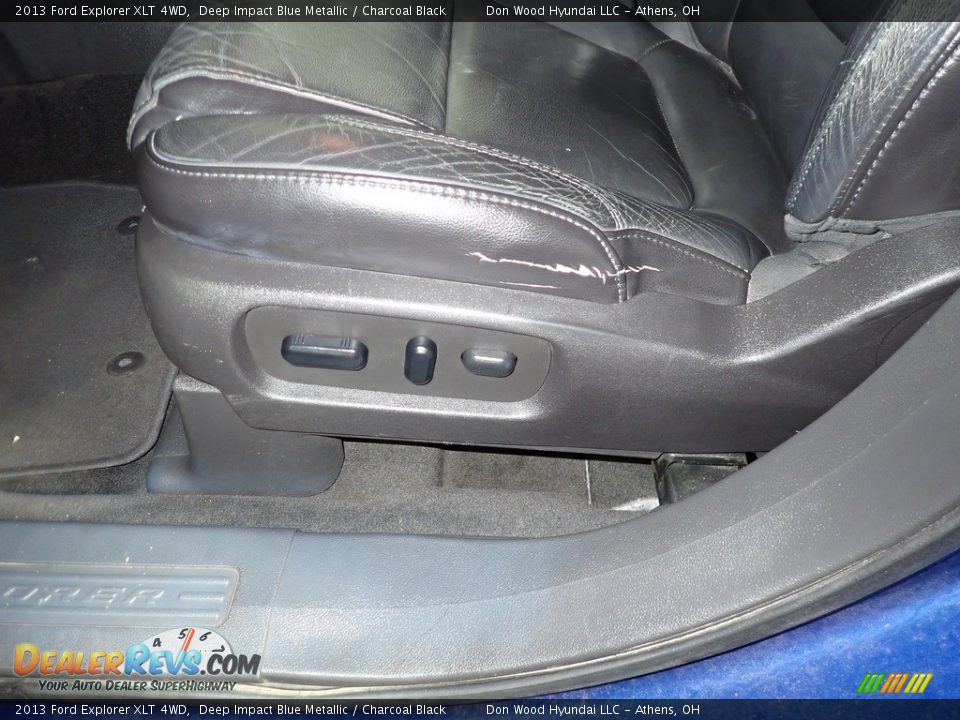 2013 Ford Explorer XLT 4WD Deep Impact Blue Metallic / Charcoal Black Photo #18