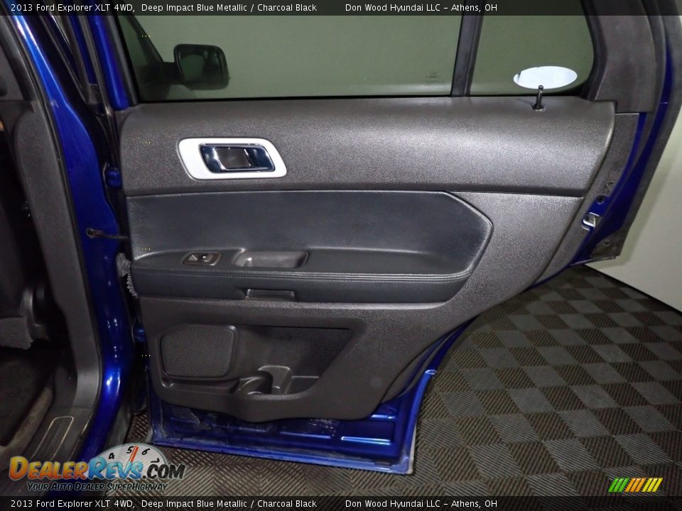 2013 Ford Explorer XLT 4WD Deep Impact Blue Metallic / Charcoal Black Photo #23