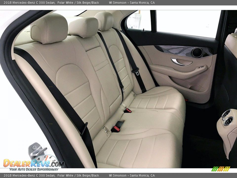 2018 Mercedes-Benz C 300 Sedan Polar White / Silk Beige/Black Photo #19