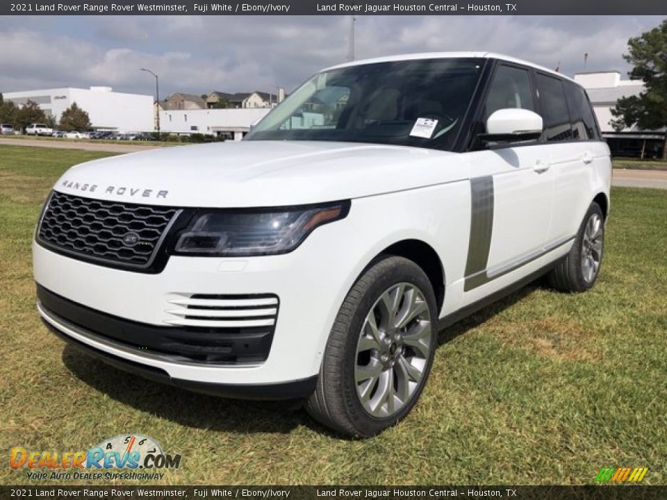 Front 3/4 View of 2021 Land Rover Range Rover Westminster Photo #2