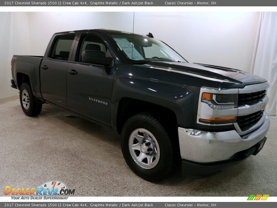 2017 Chevrolet Silverado 1500 LS Crew Cab 4x4 Graphite Metallic / Dark Ash/Jet Black Photo #1