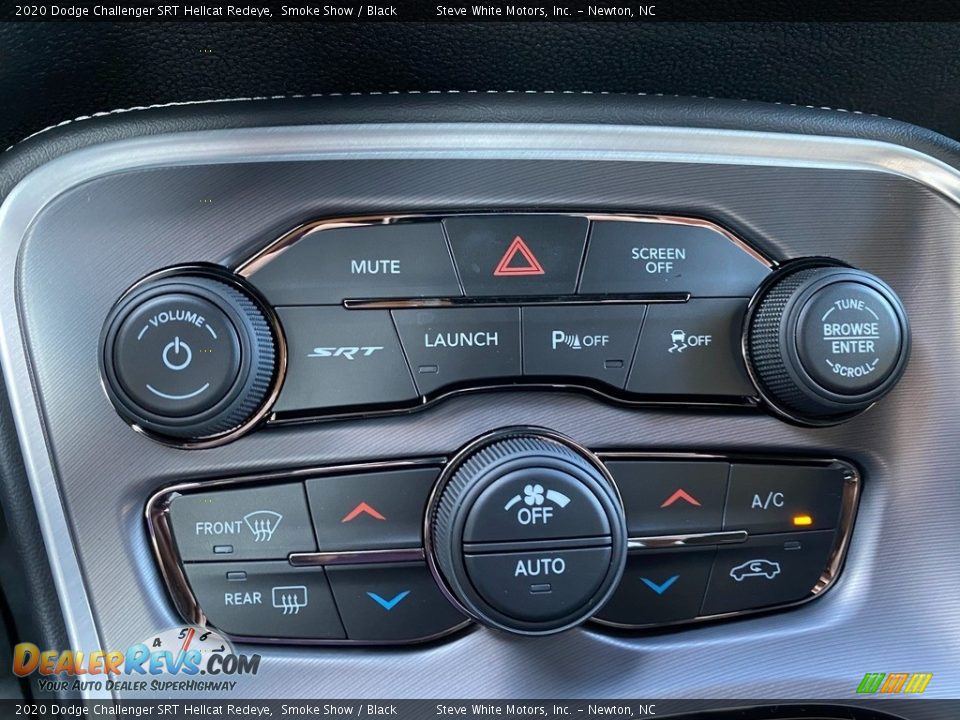 Controls of 2020 Dodge Challenger SRT Hellcat Redeye Photo #24