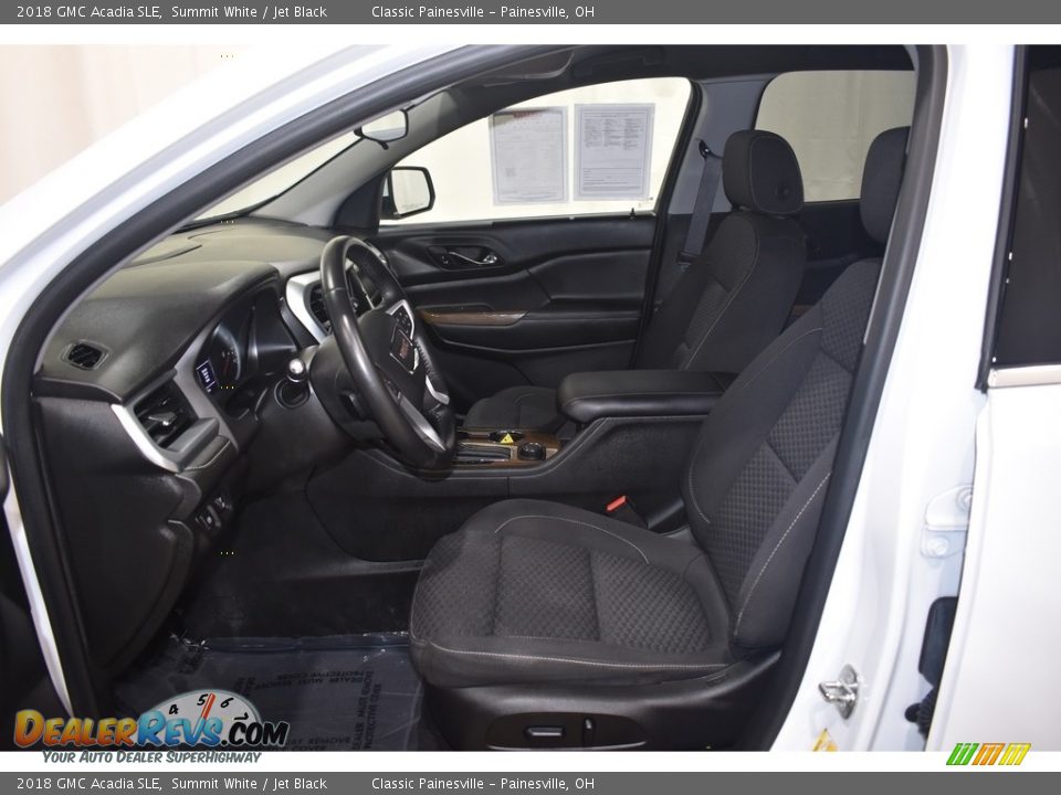 Front Seat of 2018 GMC Acadia SLE Photo #7