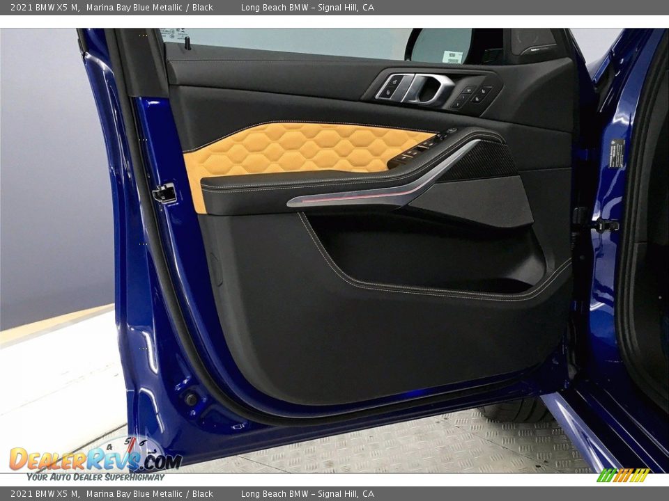 Door Panel of 2021 BMW X5 M  Photo #13