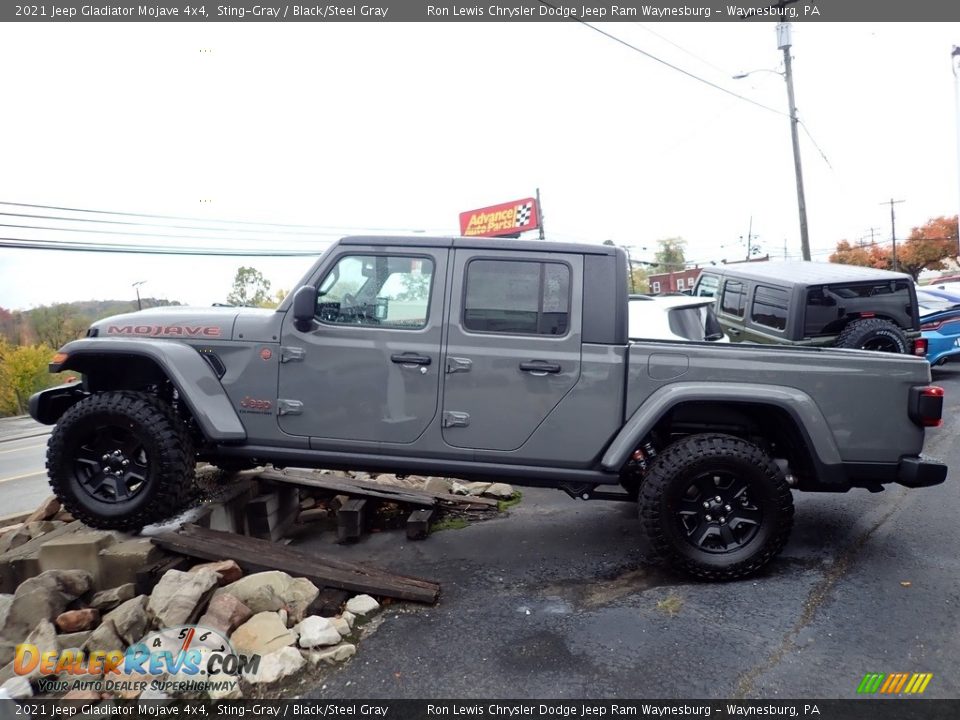 Sting-Gray 2021 Jeep Gladiator Mojave 4x4 Photo #3