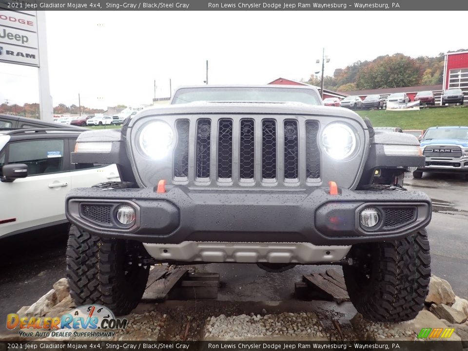 2021 Jeep Gladiator Mojave 4x4 Sting-Gray / Black/Steel Gray Photo #11