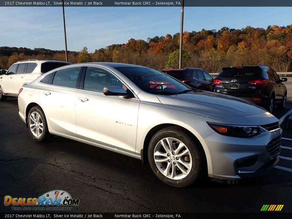 2017 Chevrolet Malibu LT Silver Ice Metallic / Jet Black Photo #4