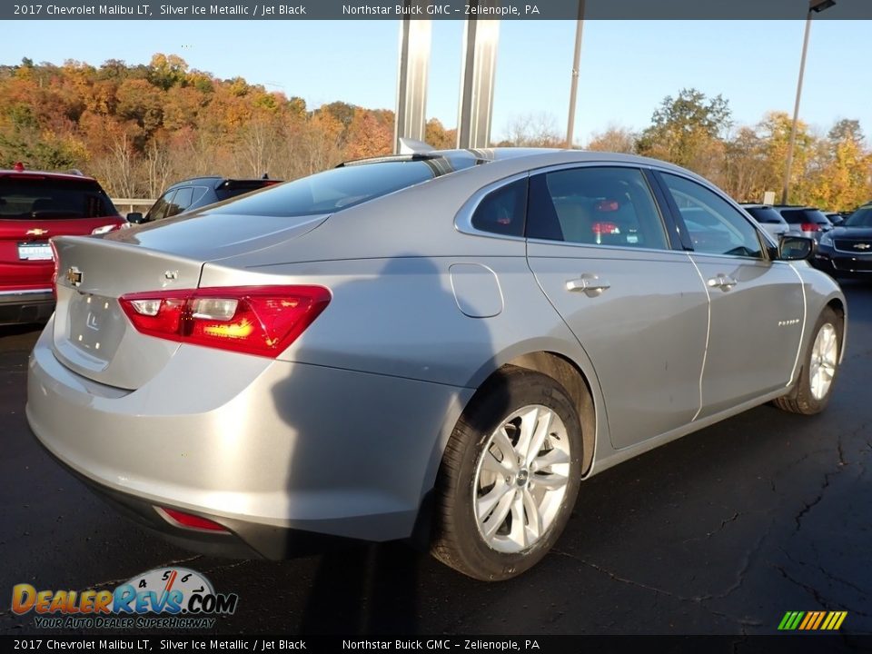 2017 Chevrolet Malibu LT Silver Ice Metallic / Jet Black Photo #9