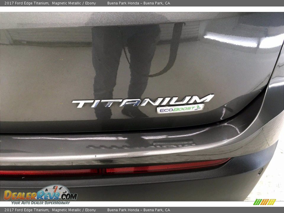 2017 Ford Edge Titanium Logo Photo #7